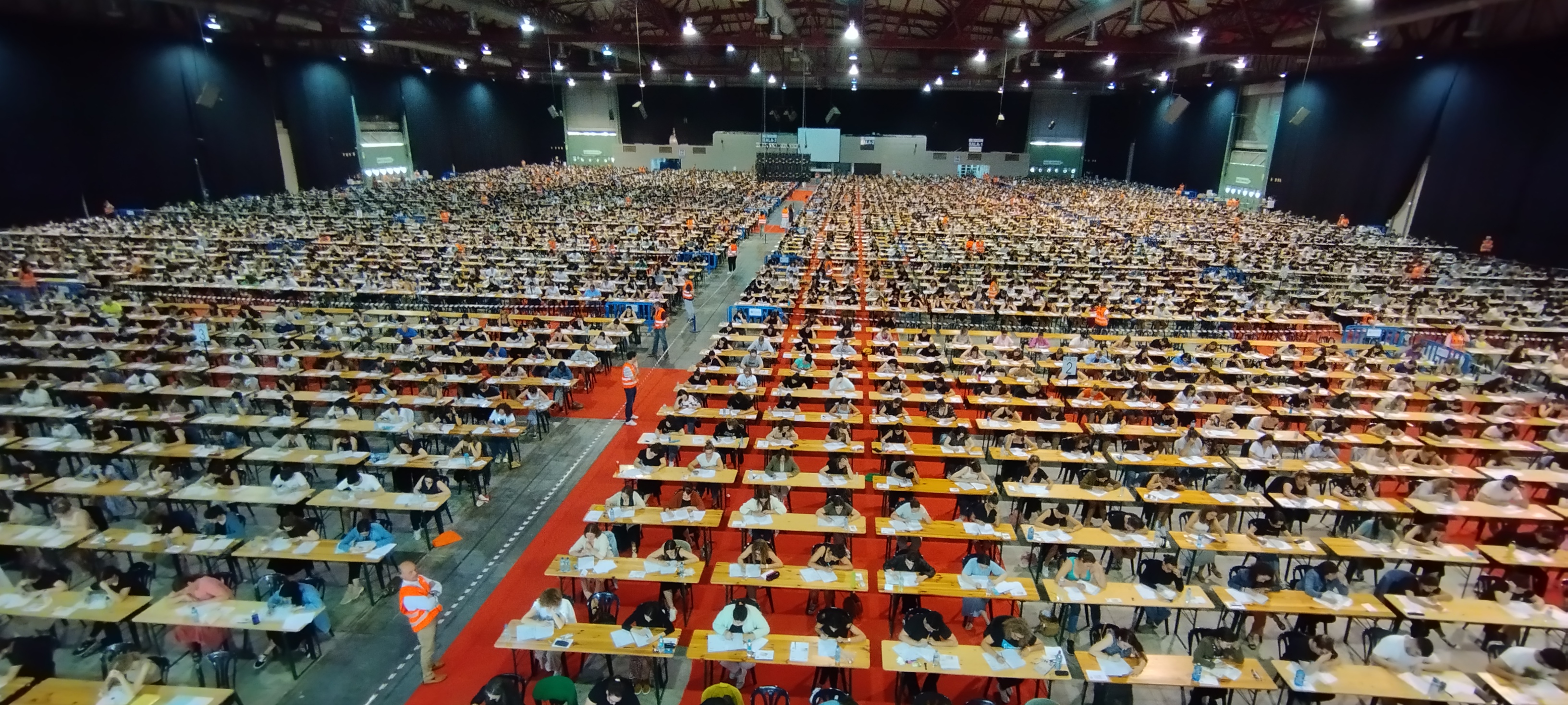 Convocatoria de la OPE de Enfermera del Sergas para el año 2025 con 1980 plazas.